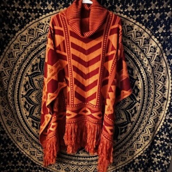 **NOT FOR SALE NWOT GORGEOUS PONCHO NOT FOR SALE** - Picture 2 of 7